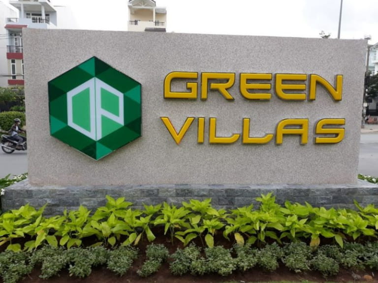 Bảng hiệu đá hoa cương được ưa chuộng bởi nhiều ưu điểm vượt trội như: khả năng chống bám bẩn, độ láng mịn tự nhiên,...