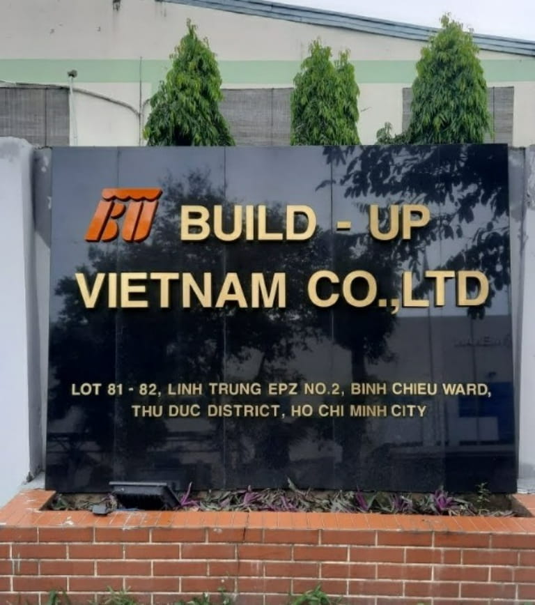 Sự Khác Biệt Cơ Bản - Vật Liệu Tự Nhiên và Nhân Tạo.