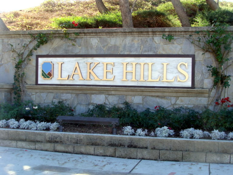 Granite là loại đá được ưa chuộng nhất cho biển hiệu.