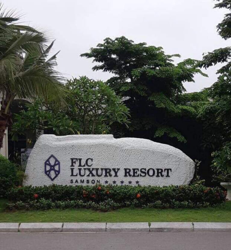 Thi công biển hiệu đá đang trở thành xu hướng được nhiều doanh nghiệp lựa chọn.